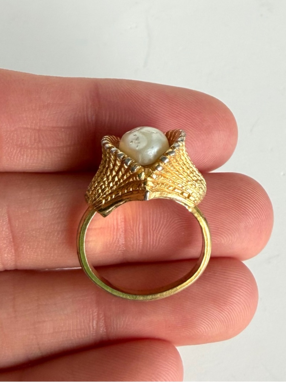 Vintage 1960s Sarah Coventry Gold Metal and Faux Pearl Adjustable Cocktail Ring